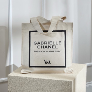 【現貨在台當日出貨】🇬🇧英國倫敦V&A美術館CHANEL香奈兒限量聯名托特包帆布包環保購物袋 白色