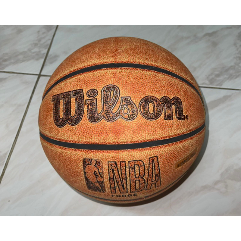 二手 WILSON NBA FORGE系列合成皮籃球 室內外 7號球 橘黑(WTB8200XB07) 可聊聊價錢