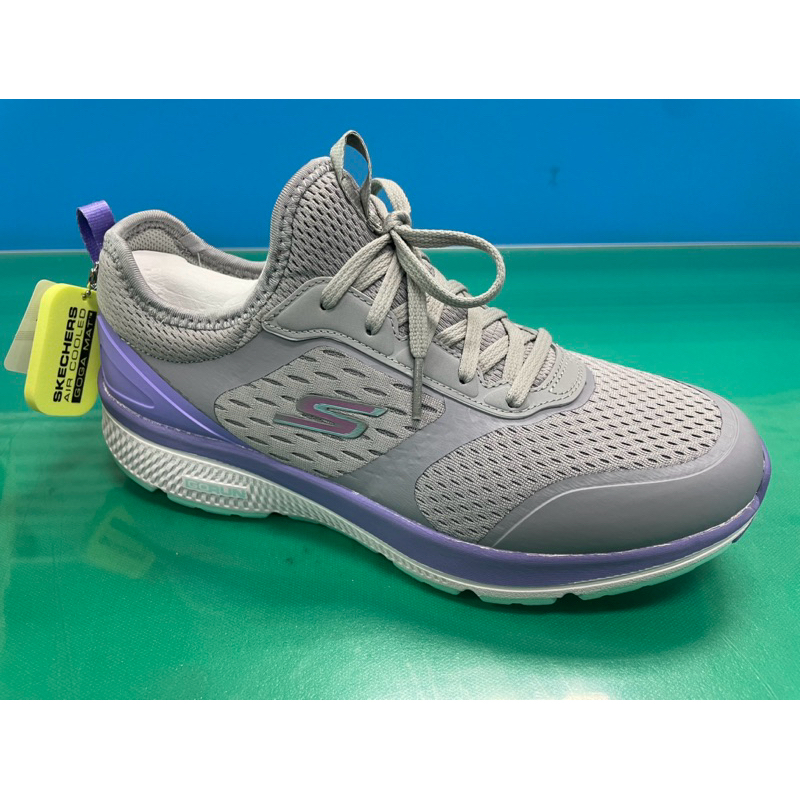 Skechers女鞋👟（25.5cm、US8.5)Air cooled慢跑鞋