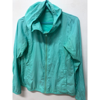 青綠色防風長袖外套 輕薄款式風衣$70元/件 衣物情況正常良好