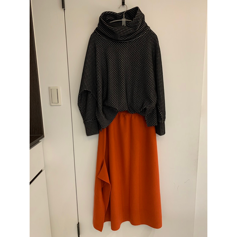 UUIN純羊毛柿紅色造型直裙-L號