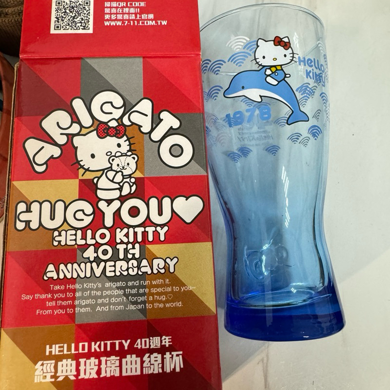 🔥全新 可用免運券 🔥 7-11 Hello Kitty 無嘴貓 40週年 經典 玻璃 曲線杯 玻璃杯