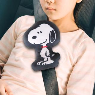 日本帶回 史努比 SNOOPY 正版 現貨 站姿黑 造型減壓套 安全帶減壓套 魔鬼氈 安全帶護套 兒童車用安全帶 裝飾