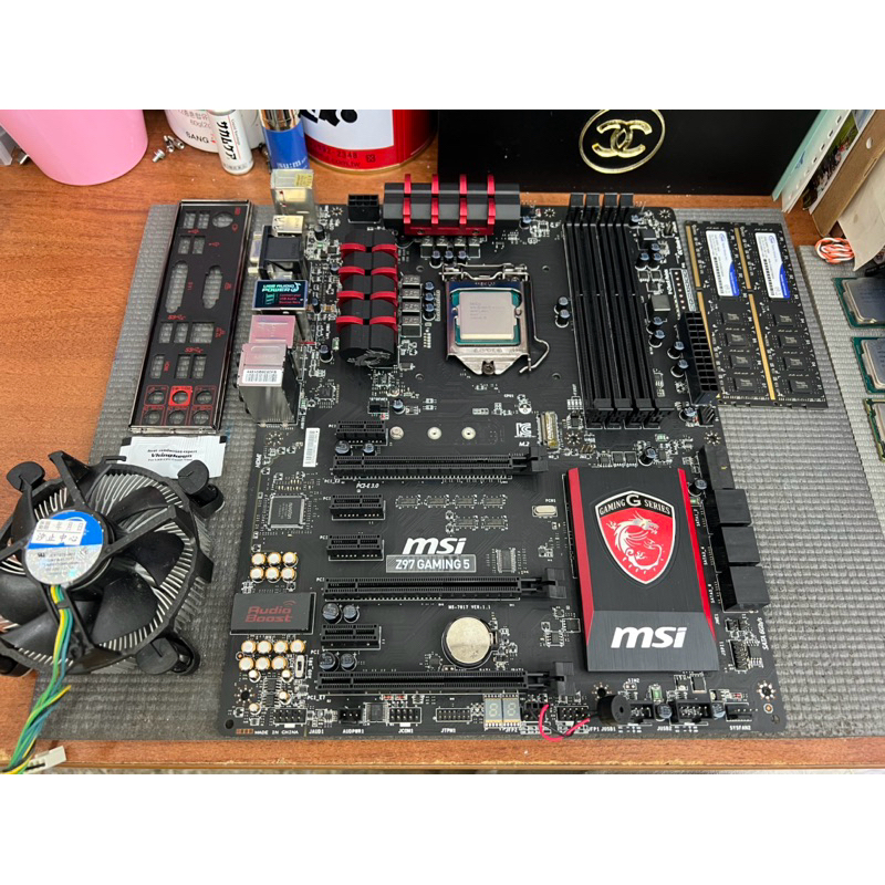 微星 Z97 GAMING 5主機板+CPU E3-1231V3+DDR3 4Gx2+銅扇+擋板 1150腳位