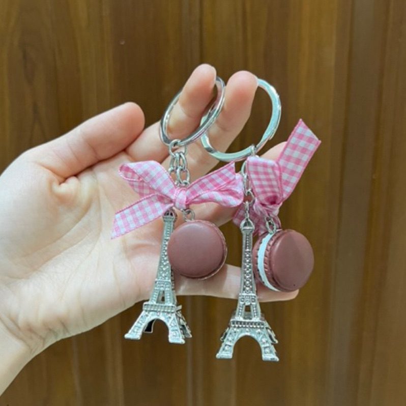 全新法國巴黎鐵塔鑰匙圈 馬卡龍 粉色吊飾 粉色鑰匙圈 巴黎紀念品 紀念吊飾