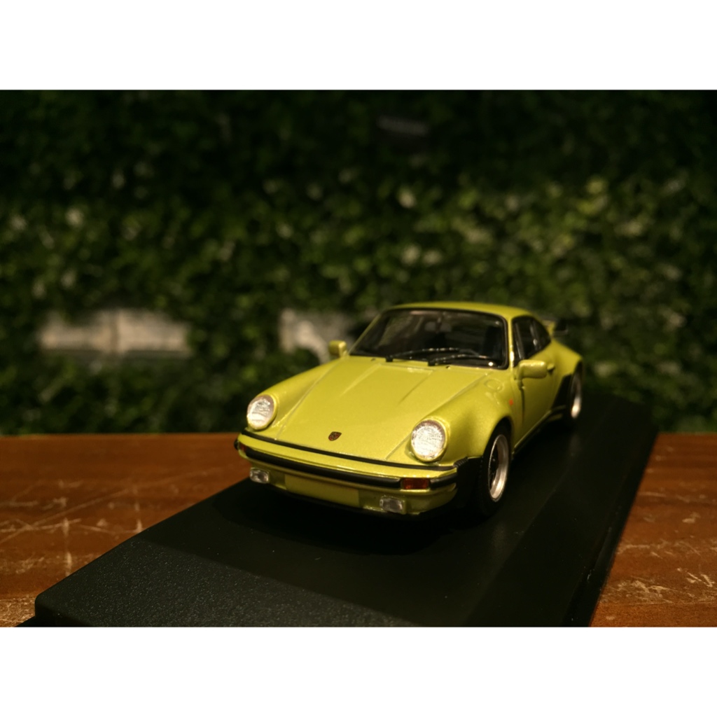 1/43 Minichamps Porsche 911 (930) Turbo 3.3 940069004【MGM】