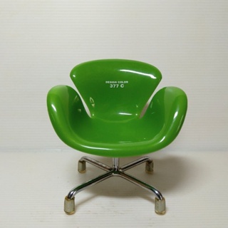 [ 小店 ] 公仔 造型擺飾 椅 綠色 高約:11公分 材質:塑膠 金屬 K1
