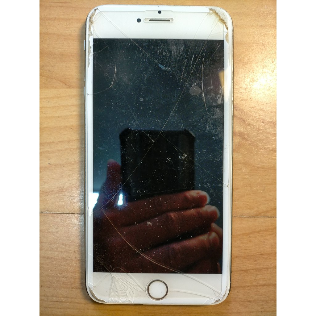 X.故障手機B242*0114- Apple iPhone 6 Plus (A1524)  直購價640