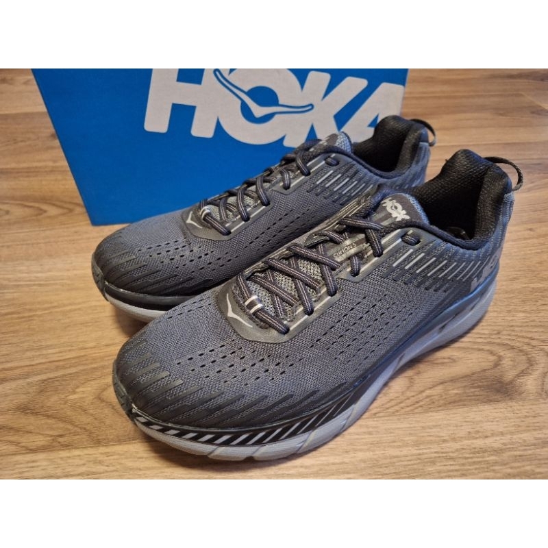 1444出清不議價 灰色慢跑鞋 hoka one one clifton 5 us10.5 28.5 全新正品公司貨