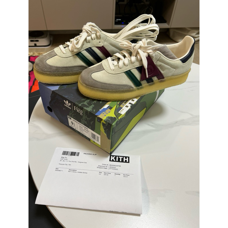 Ronnie Fieg Kith x Clarks x Adidas Samba "Kithmas" US9.5