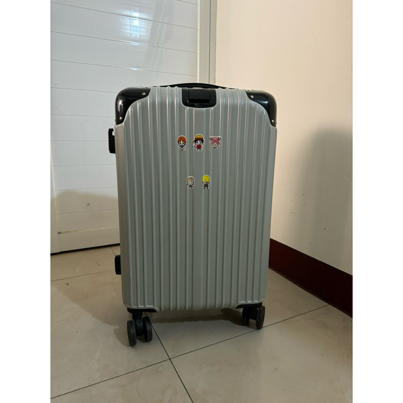 【二手】登機箱 行李箱 20吋 拉鍊式 有使用痕跡請自行評估