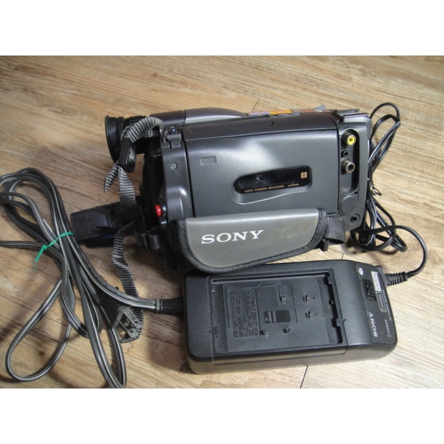 請看商品描述 SONY CCD-TRV32 攝影機,2404