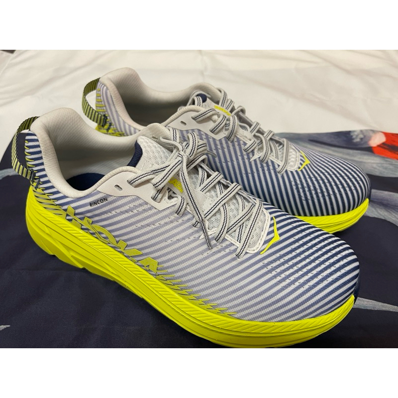 hoka one one rincon 2 跑鞋 US8