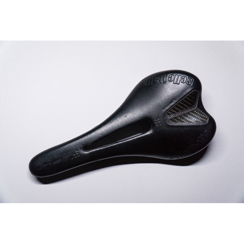 Selle Italia SLR Kit Carbonio Flow Nero Puro Limited Edition