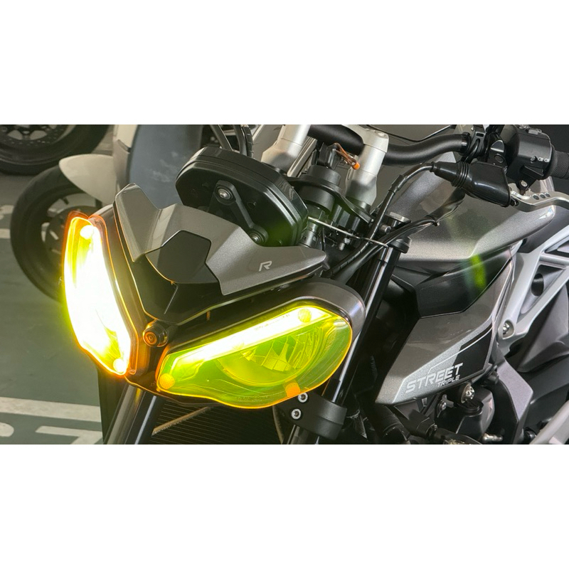 Triumph Street triple 765大燈護片