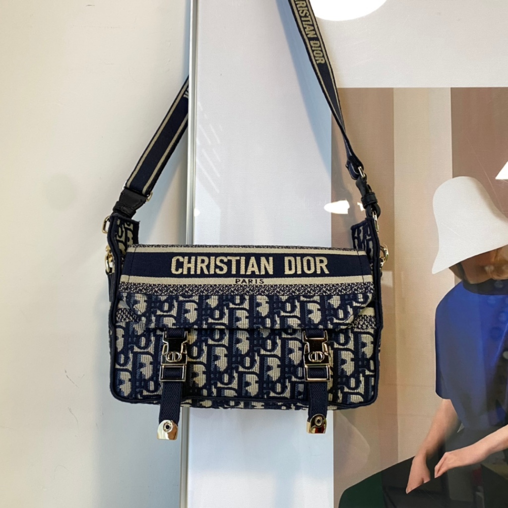 二手精品【DIOR迪奧】CAMP Dior Oblique 刺繡經典老花刺繡 郵差包 單肩包 斜挎包 女生包包
