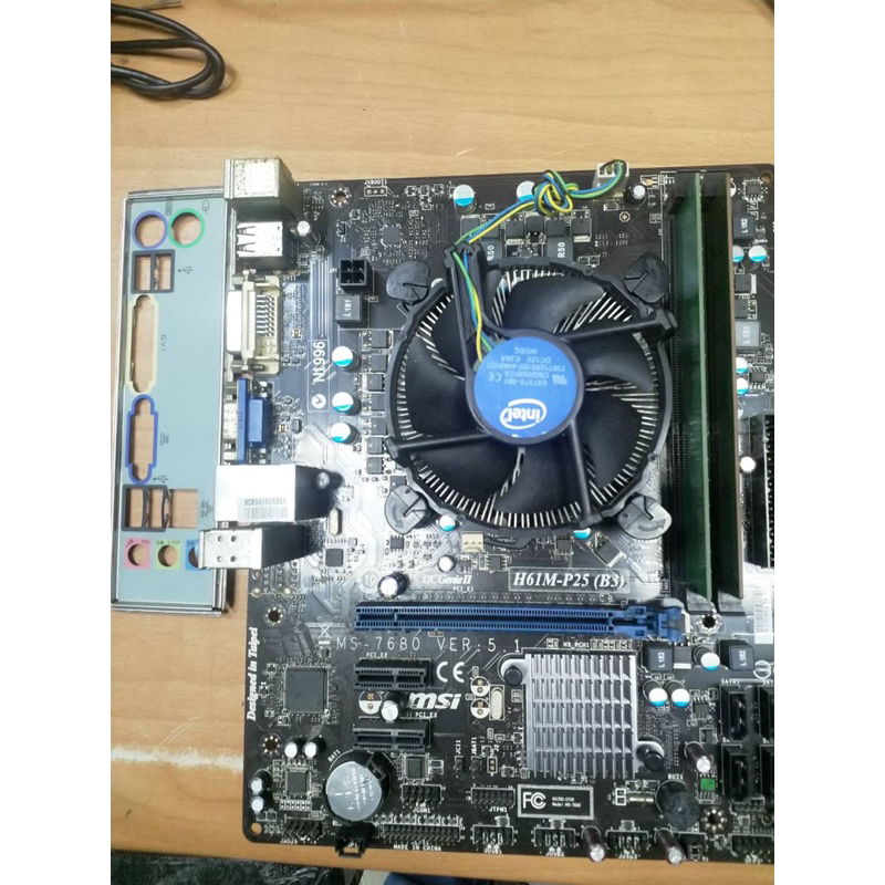 I7 2600 +H61M-P25 (B3) +DDR3 4G*2(含銅底風扇擋板)-拆機良品