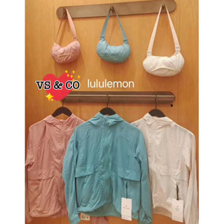 💖VS & CO💖美國outlet代購 Lululemon輕量級超薄透膚防水防紫外線風衣外套 防曬外套