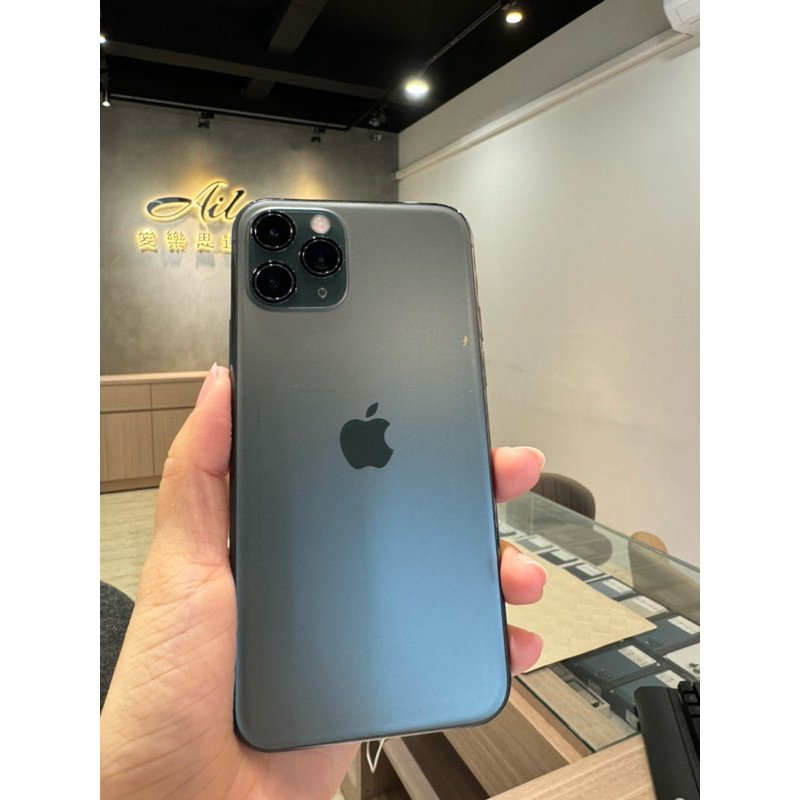 「 二手機 」 📲 iPhone 11 Pro 64G 綠  螢幕小花 🔋健康度 100% 不顯示