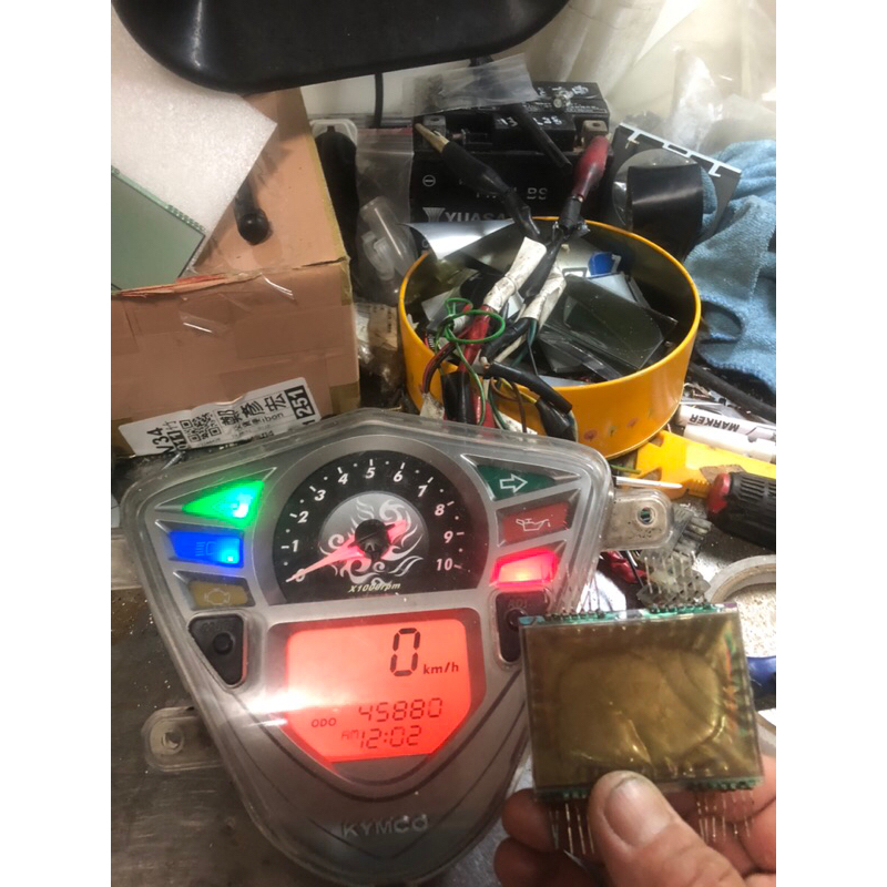 桃園中古機車儀錶，（D403型，超5 125 ，G5 125 10寸胎，噴射版儀表總成，液晶液晶碼錶