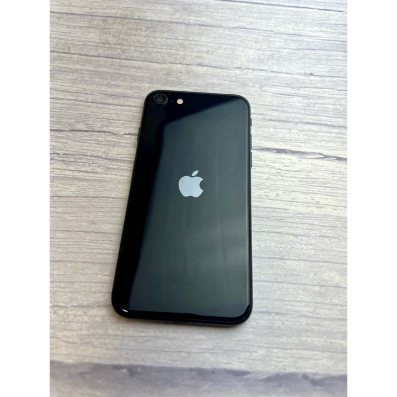 iPhone se3 64g保固中 （黑色）（無維修）（電池100%）