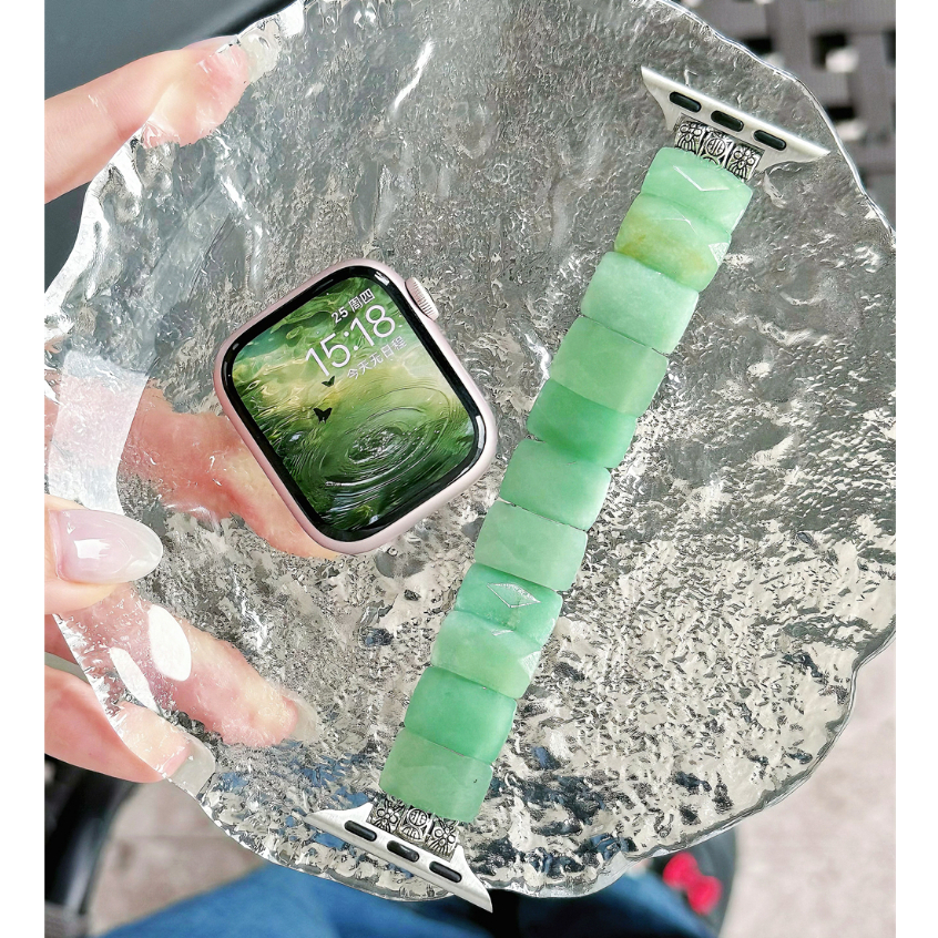 適用Apple Watch錶帶冰涼天然石小蠻腰iwatch8 S9SE 春夏新款蘋果手錶帶S7透氣冰晶45/49mm錶帶