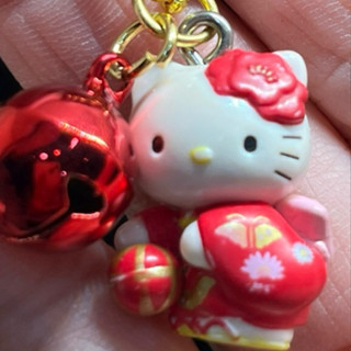 日本帶回來的Hello Kitty和風娃娃吊飾