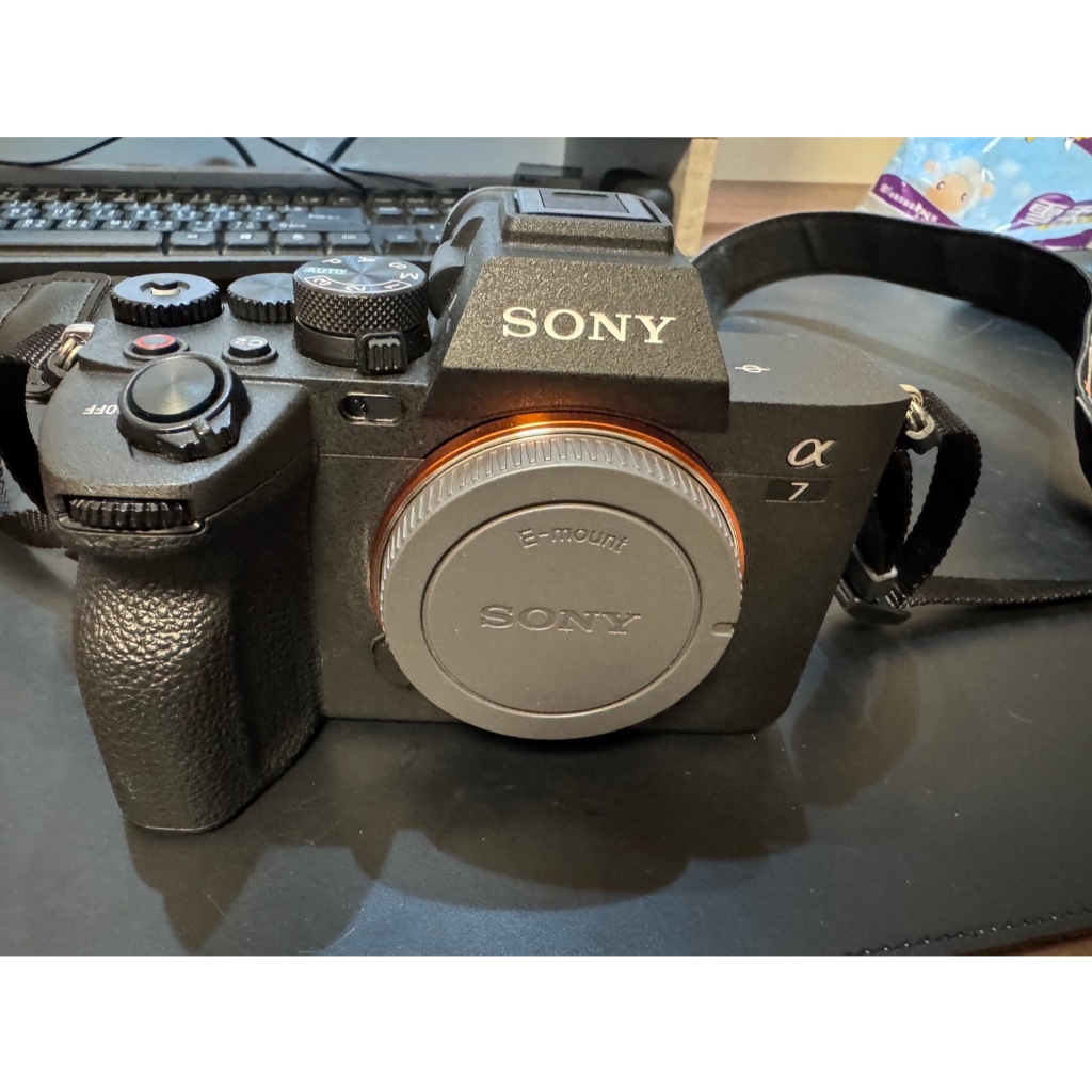 SONY A74相機主機+SONYSEL20F18G鏡頭+SAMYANG AF F1.4鏡頭(二手極新)
