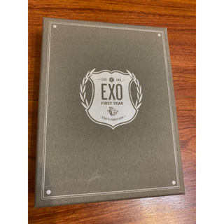 二手DVD/EXO/ FIRST YEAR/ Exo'S FIRST BOX