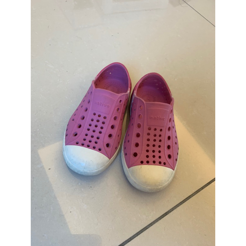 native女童粉色條紋造型防水鞋 洞洞鞋 尺寸c7（14cm)