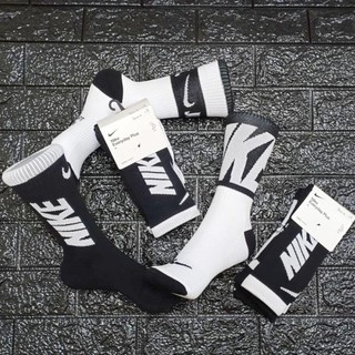 (PSM街頭潮流選)正品Nike Everyday Dri-FIT 拚色厚底速乾運動黑/白圓領襪長襪(3入)