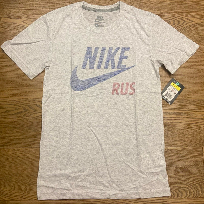 Nike rus logo tee 短袖t恤 S號