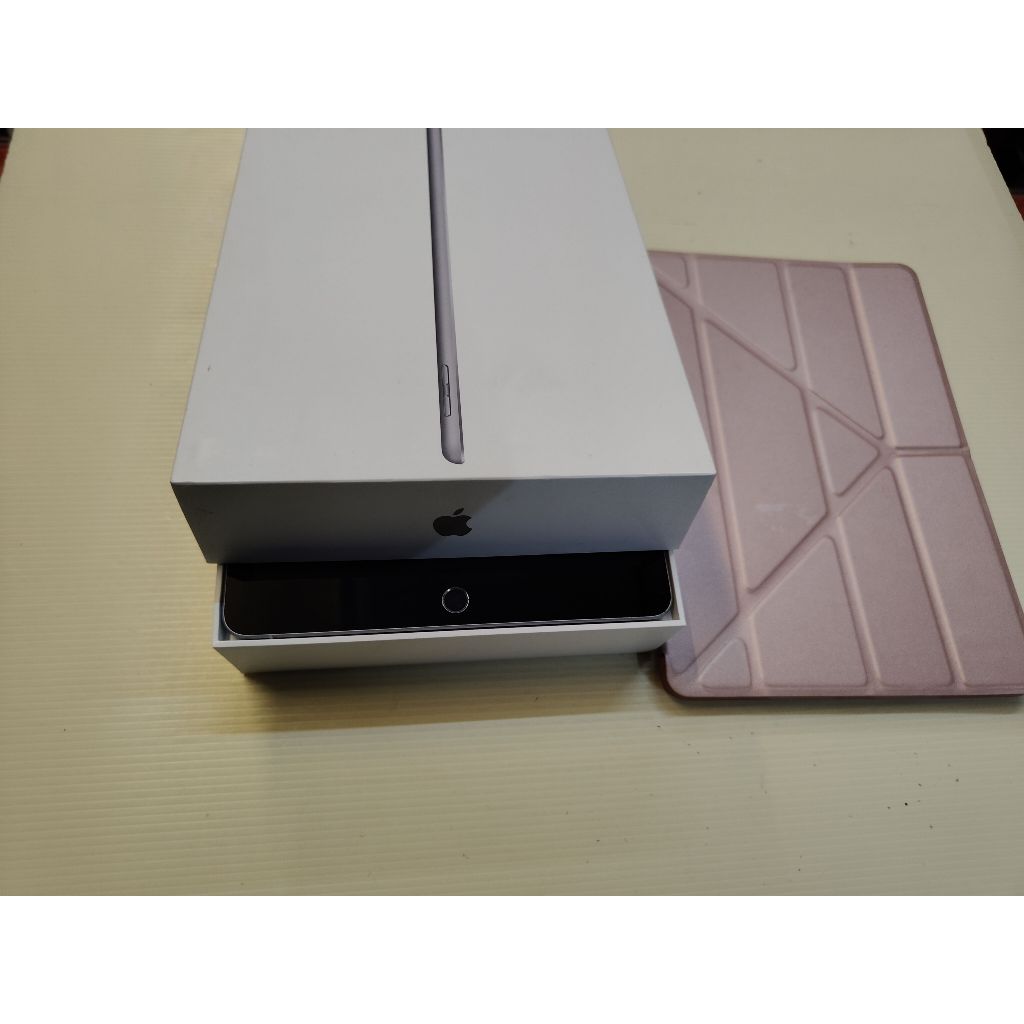 誠信3C☆ 無傷 LTE版 128GB只賣5千 電池67% 二手功能正常 Apple 蘋果 iPad 6 平板 電腦