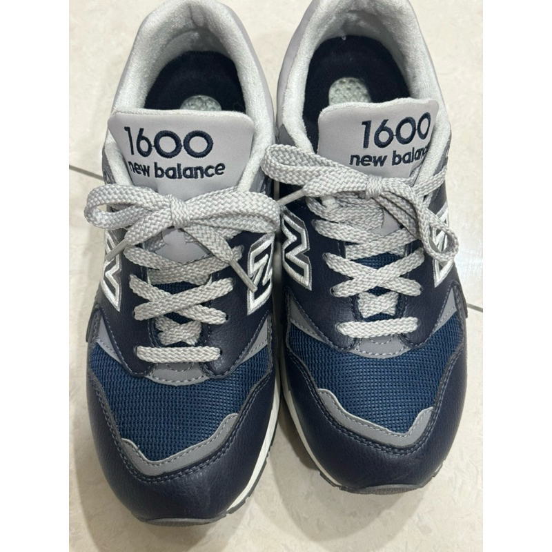 new balance 1600復古運動鞋 休閒鞋 女生款 5號 二手 近全新