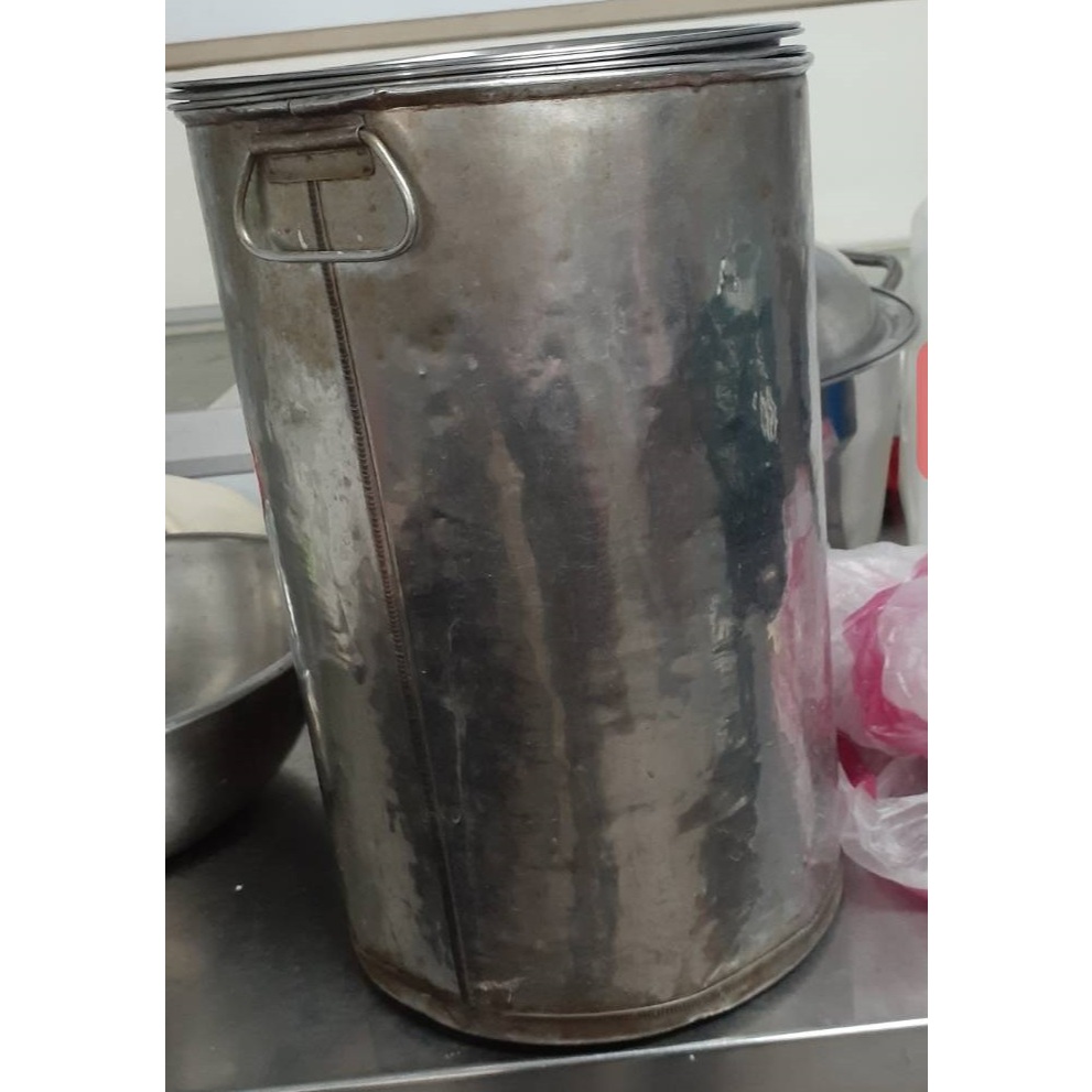 二手 8.5寸豆花桶 甜湯桶 不鏽鋼水桶 冰沙桶 桶 台灣製造 紅茶桶 飲料桶