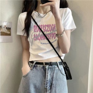 潮範十足！短版上衣 短袖 短t 背心女 白色上衣 露肚上衣 印花 t恤 打底衫 短板衣服 夏天衣服 顯瘦上衣 潮t