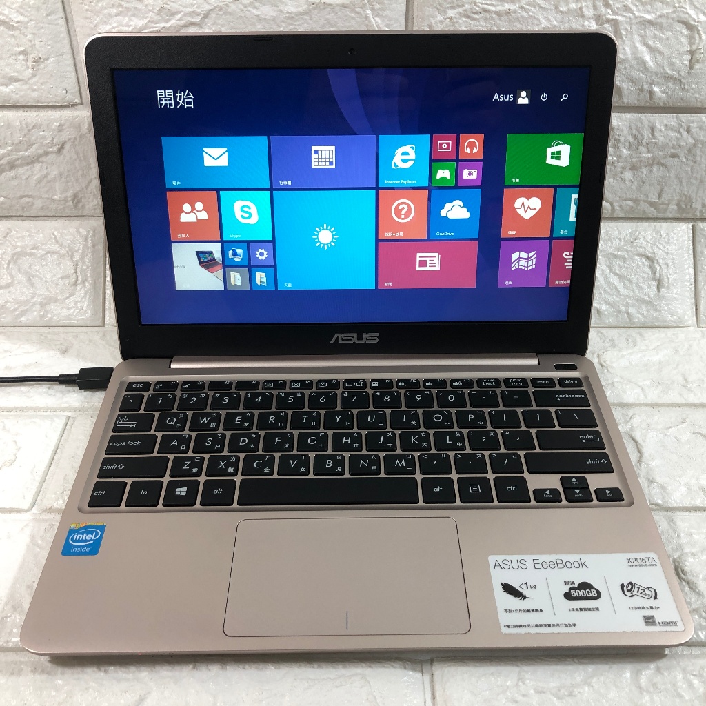 二手品 ASUS 華碩 X205TA EeeBook 11.6吋 筆記型電腦 四核心 2G/32G