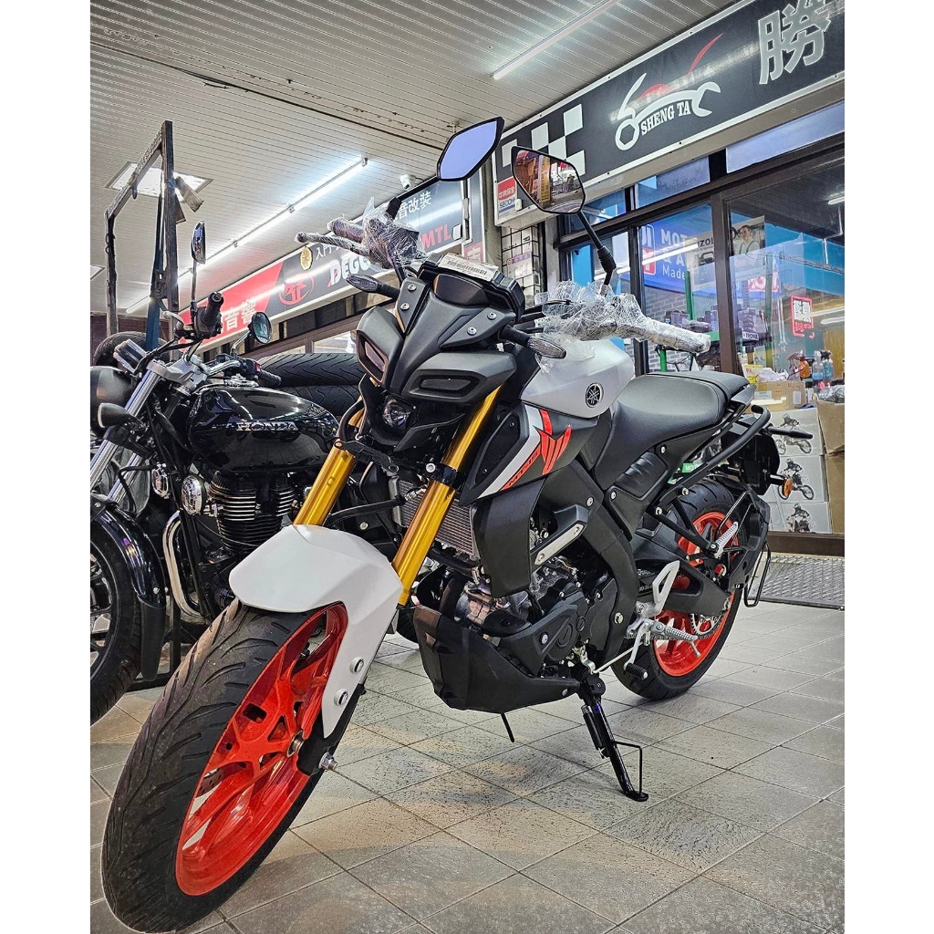 【全新車】2024 YAMAHA MT-15 V2 有TCS 全新車售價$10.8萬 MT15 V2 LED燈 灰紅