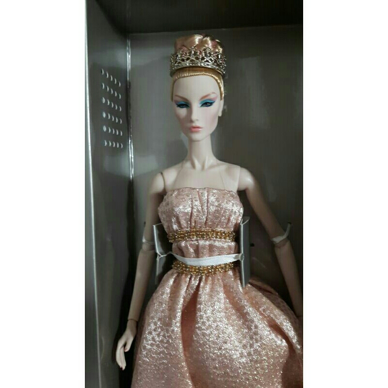 Fashion royalty~收藏型芭比~皇室公主