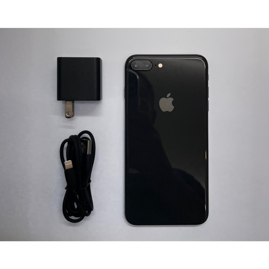 二手精品 iphone 8+  256G 黑色 備用機首選 9成新 無盒裝有附原廠充電頭及線 加贈保護貼及空壓殼