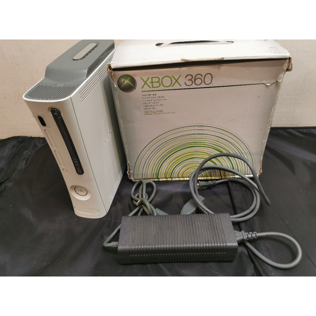 出清價!網路最便宜 有盒裝 還有1GB可用功能完好 XBOX 360 2手原廠 主機 附盒裝配件 無手把 如圖賣1200