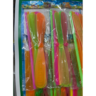 12入竹蜻蜓 （1入有3個飛葉）（台灣現貨）手搓竹蜻蜓 經典懷舊 雙飛葉 飛天仙子 竹蜻蜓 塑料玩具