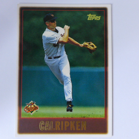 ~Cal Ripken Jr./小卡爾·瑞普肯~名人堂.鐵人 1997年TOPPS.MLB棒球卡