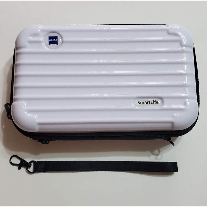 全新  蔡司數位行動包 ZEISS Smart Life  硬殼行李箱盥洗包 萬用包  規格:18x 11x  6cm