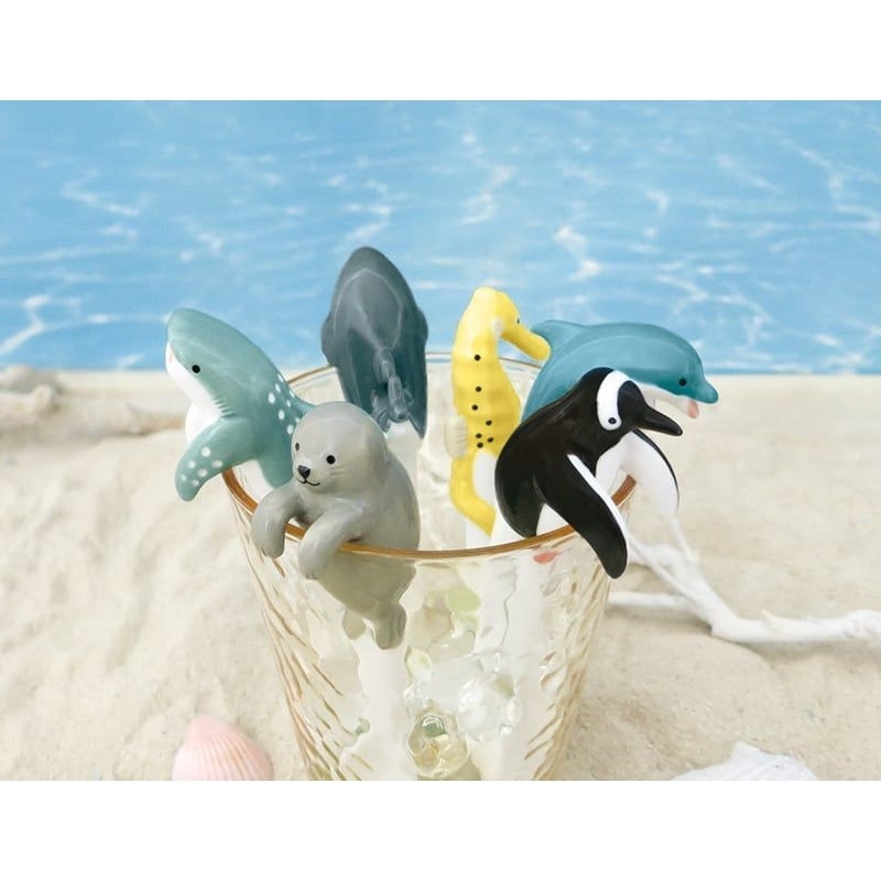 現貨 日本DECOLE 可愛海洋生物 杯緣子 陶瓷湯匙 攪拌匙 海豹🦭 海豚🐬