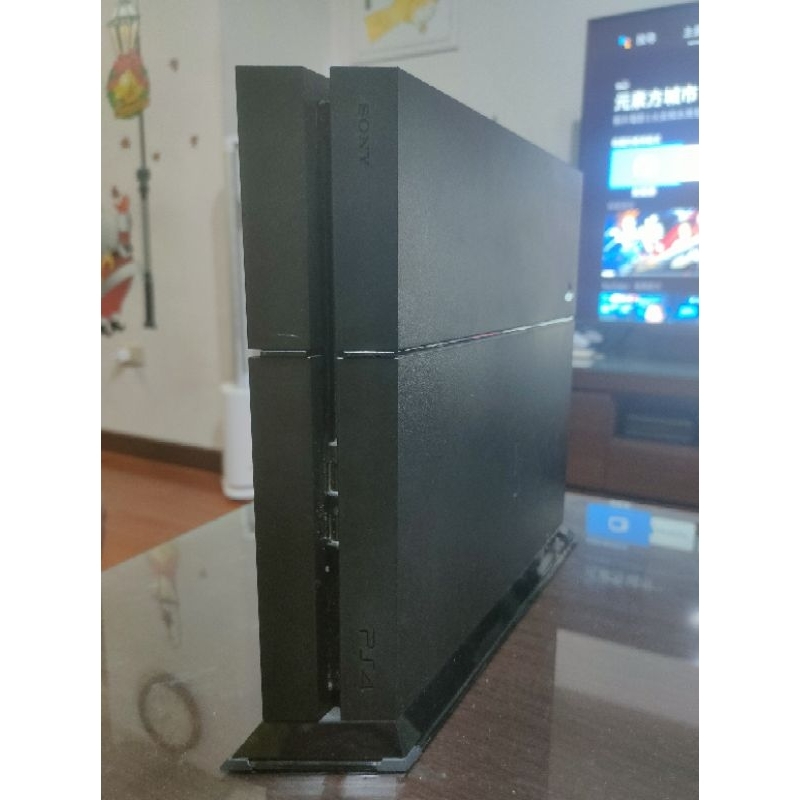 ps4主機含手把底座 二手