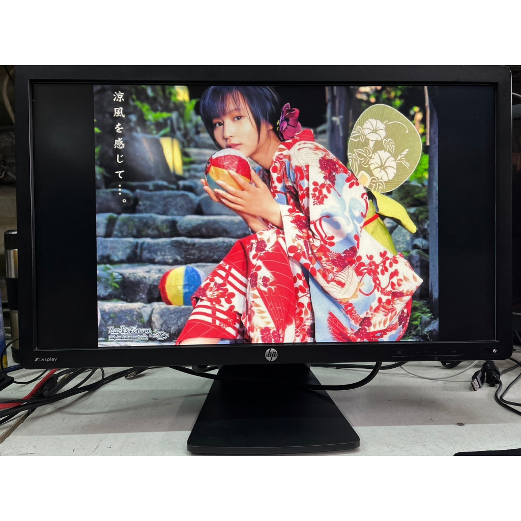 【蝦米電腦】二手 HP z22i 22 吋 IPS LED 顯示器 電腦螢幕 VGA DP(可旋轉)