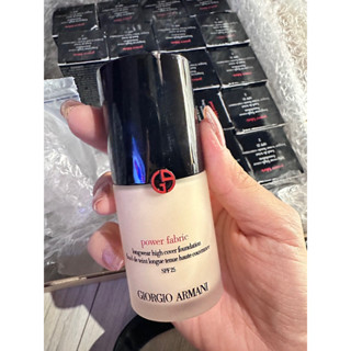 Giorgio Armani完美絲絨水慕斯粉底 SPF25