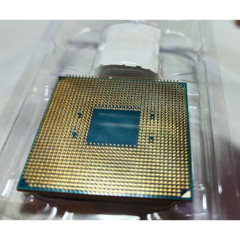 二手 AMD Ryzen 7 2700X 八核心 處理器 CPU 含風扇
