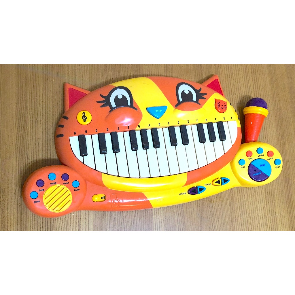美國 B.TOYS 大嘴貓鋼琴 麥克風 節奏感訓練、聽覺刺激、增強音感 適合：2~6歲 原價1499元